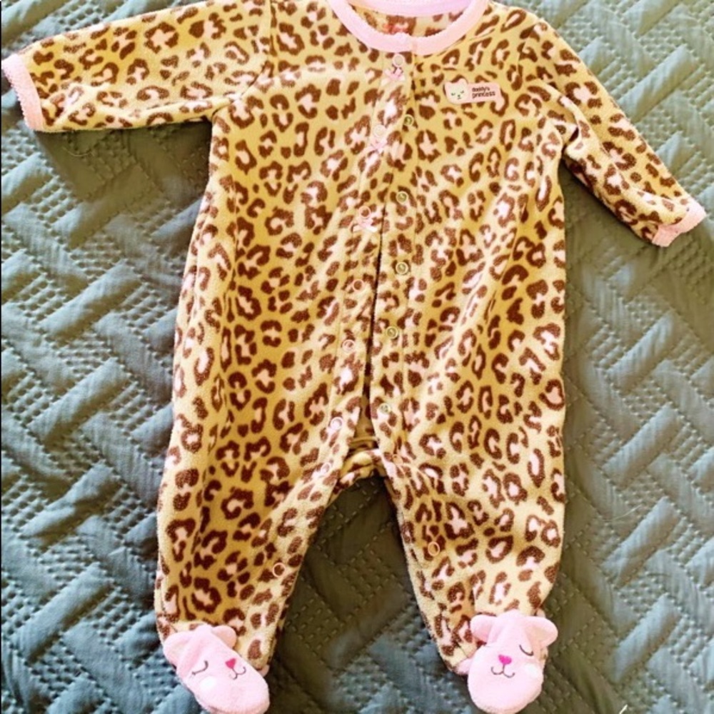 Zip-Up Sleep & Play- Cheetah Print 3 Months